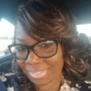 Meet your Posher, Felisha